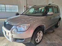 Usata Skoda Yeti Active 105 CV (77 kW) 2013 Grigio SUV