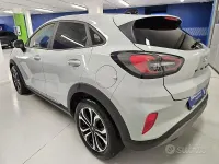 Usata Ford Puma Titanium 125 CV (91 kW) 2025 Cactus grey SUV