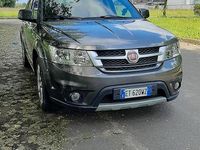 Usata Fiat Freemont Lounge 170 CV (125 kW) 2014 Grigio SUV