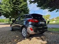 Usata Ford Fiesta 86 CV (63 kW) 2019 Grigio Utilitaria