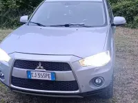 Usata Mitsubishi Outlander 156 CV (114 kW) 2011 Grigio SUV