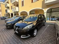 Usata Renault Scénic LIMITED 110 CV (80 kW) 2015 Monovolume