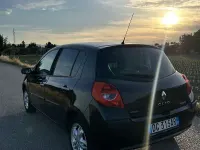 Usata Renault Clio II LE 75 CV (55 kW) 2007 Berlina