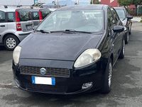 Usata Fiat Grande Punto 74 CV (54 kW) 2008 Nero Utilitaria