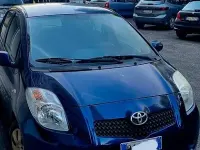 Begagnad Toyota Yaris 90 HK (66 kW) 2007 Blå Halvkombi
