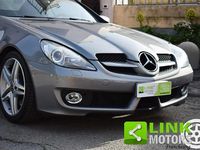 Usata Mercedes SLK200 184 CV (135 kW) 2009 Grigio Cabrio