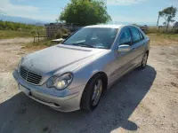 Usata Mercedes C220 143 CV (105 kW) 2003 Grigio Berlina