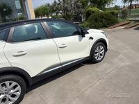 Usata Renault Captur Techno 145 CV (106 kW) 2025 SUV