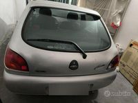 Usata Ford Fiesta 75 CV (55 kW) 1998 Grigio Utilitaria