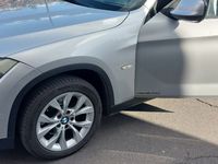 Usata BMW X1 177 CV (130 kW) 2010 Grigio SUV