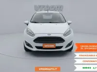 Usata Ford Fiesta Titanium 75 CV (55 kW) 2014 Bianco Utilitaria