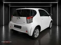 Usata Toyota iQ 68 CV (50 kW) 2009 Bianco Utilitaria