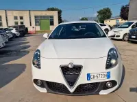 Usata Alfa Romeo Giulietta Business 120 CV (88 kW) 2020 Bianco Utilitaria