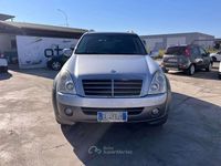 Usata Ssangyong (KGM) Rexton 186 CV (136 kW) 2007 Argento SUV