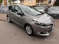 Usata Renault Scenic E-Tech XMOD 110 CV (80 kW) 2015 Marrone Monovolume