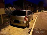 Usata Opel Zafira Edition 125 CV (91 kW) 2010 Blu/azzurro Monovolume