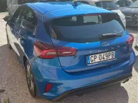Usata Ford Focus ST-Line 116 CV (85 kW) 2023 Desert island blu Berlina