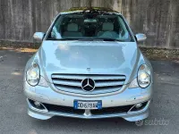 Usata Mercedes R320 224 CV (164 kW) 2006 Grigio Station wagon