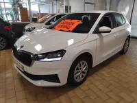 Usata Skoda Fabia Ambition 80 CV (58 kW) 2021 Bianco magnolia / pastello Utilitaria