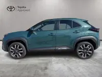 Nuova Toyota Yaris Cross Lounge 131 CV (96 kW) 2025 Verde SUV