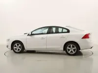 Usata Volvo S60 Kinetic 190 CV (139 kW) 2018 Bianco Berlina