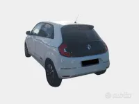 Usata Renault Twingo Techno 30 kW (42 CV) 2023 Bianco Utilitaria