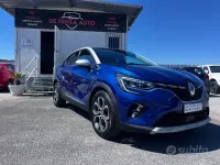 Usata Renault Captur Intens 101 CV (74 kW) 2020 Bluazzurro SUV