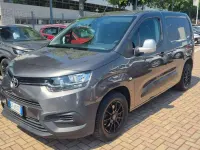 Usata Toyota Proace City City 131 CV (96 kW) 2021 Grigio scuro Monovolume