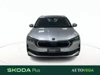 Usata Skoda Octavia Selection 150 CV (110 kW) 2024 Grigio / pastello Station wagon