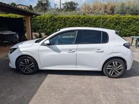 Usata Peugeot 208 Allure 101 CV (74 kW) 2021 Utilitaria