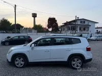 Usata Chevrolet Orlando LTZ 163 CV (119 kW) 2011 Bianco Monovolume