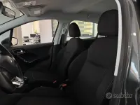 Usata Peugeot 208 Allure 82 CV (60 kW) 2017 Grigio Utilitaria