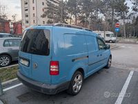 Usata VW Caddy 105 CV (77 kW) 2011 Blu Monovolume
