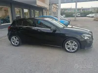 Usata Mercedes A200 136 CV (100 kW) 2016 Nero Utilitaria