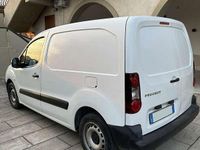 Usata Peugeot TePee 75 CV (55 kW) 2016 Bianco Furgone