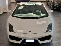 Usata Lamborghini Gallardo 560 CV (411 kW) 2010 Bianco Cabrio