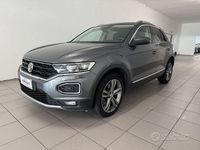 Usata VW T-Roc Business 150 CV (110 kW) 2020 Grigio SUV