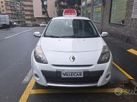 Usata Renault Clio II Luxe 100 CV (73 kW) 2010 Bianco Utilitaria
