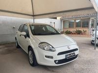Usata Fiat Punto Street 77 CV (56 kW) 2014 Bianco Utilitaria
