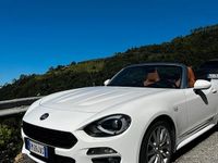 Usata Fiat 124 Spider Lusso 140 CV (102 kW) 2017 Bianco Cabrio