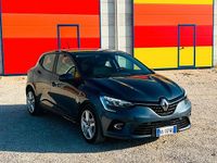 Usata Renault Clio V Techno 91 CV (66 kW) 2022 Grigio Berlina