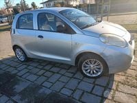 Usata DR DR1 83 CV (61 kW) 2010 Grigio Utilitaria