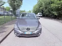 Usata Mercedes B200 136 CV (100 kW) 2012 Grigio Monovolume
