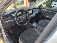 Usata Skoda Octavia Executive 116 CV (85 kW) 2022 Grigio Station wagon