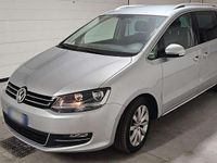 Begagnad VW Sharan Highline 150 HK (110 kW) 2015 Silver Minibuss