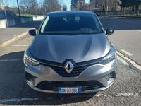 Usata Renault Clio V 67 CV (49 kW) 2023 Grigio Berlina