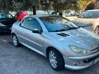 Usata Peugeot 206 CC 109 CV (80 kW) 2007 Grigio Cabrio