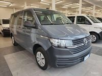 Usata VW Caravelle Trendline 110 CV (80 kW) 2023 Grigio Furgone