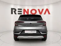 Usata Renault Captur Techno 101 CV (74 kW) 2023 Grigio SUV