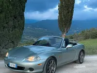 Usata Mazda MX5 146 CV (107 kW) 2004 Grigio Cabrio